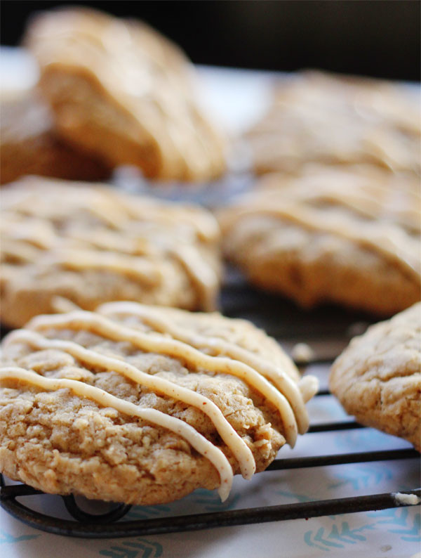 Clara-Persis-Chai-Spiced-Oatmeal-Cookies-1