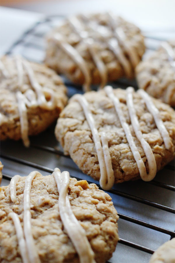 Clara-Persis-Chai-Spiced-Oatmeal-Cookies-2